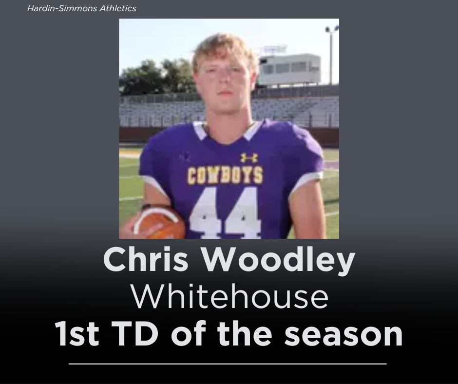Chris Woodley Scores First Touchdown of Season in Hardin-Simmons Win