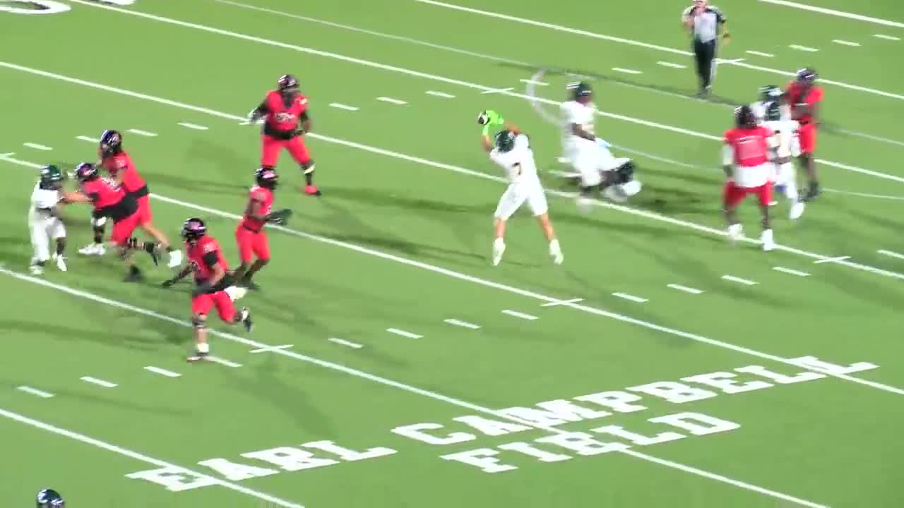 Lobos Defeat Red Raiders 68-7 in Tyler