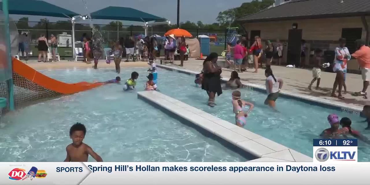 Longview opens second public pool at Stamper Park