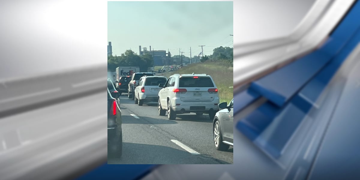Traffic Alert: Lindale Fire Department responding to crash on U.S. 69 near Tyler Pipe