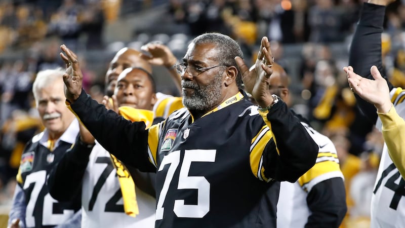 Joe Greene named Earl Campbell Tyler Rose Award Legends recipient