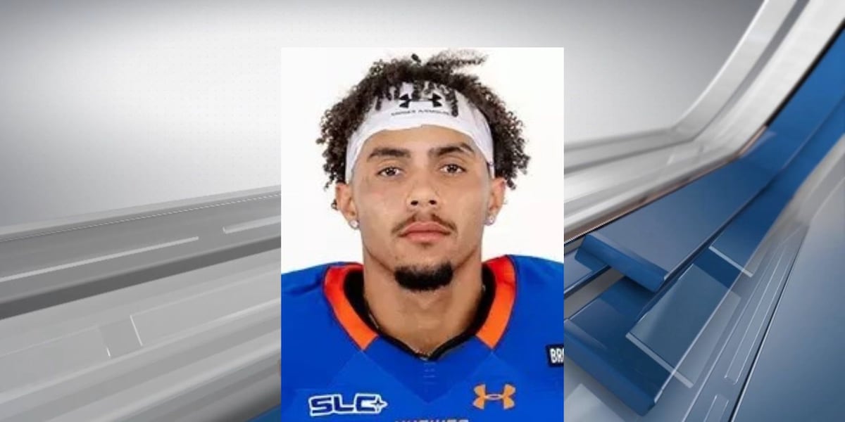 Woodville’s Bean blocks punt in Houston Christian win