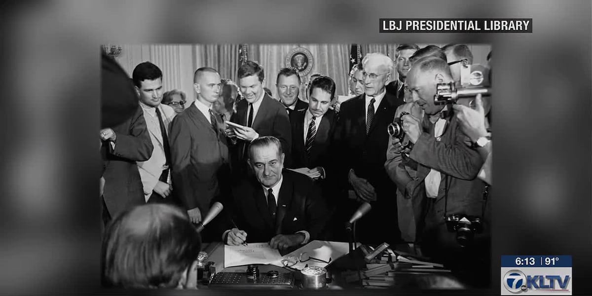 Law experts react to IRS filing allowing churches to endorse political candidates
