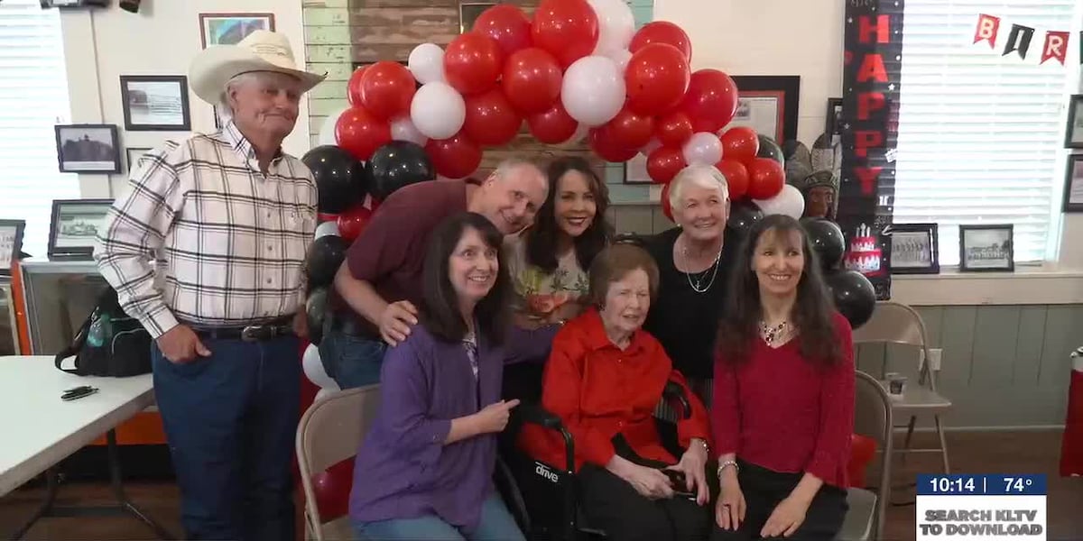 East Texan celebrates 100th birthday in same town she’s called home for a century